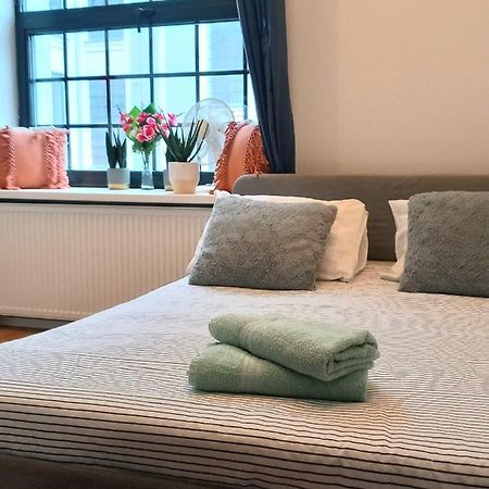 Hola Apartamenty Pomorska 65 Lódź Exterior foto